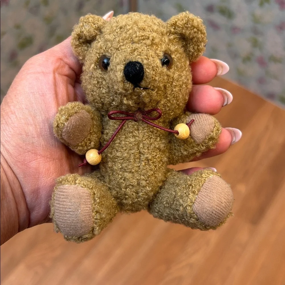 Vintage Collectible Adorable small tan Teddy Bear with moveable limbs. - Picture 5 of 14